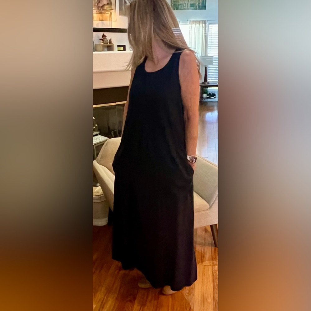 JJill 100% linen Navy Blue tank dress